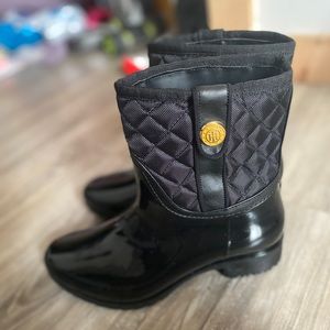 Tommy Hilfiger rain boots